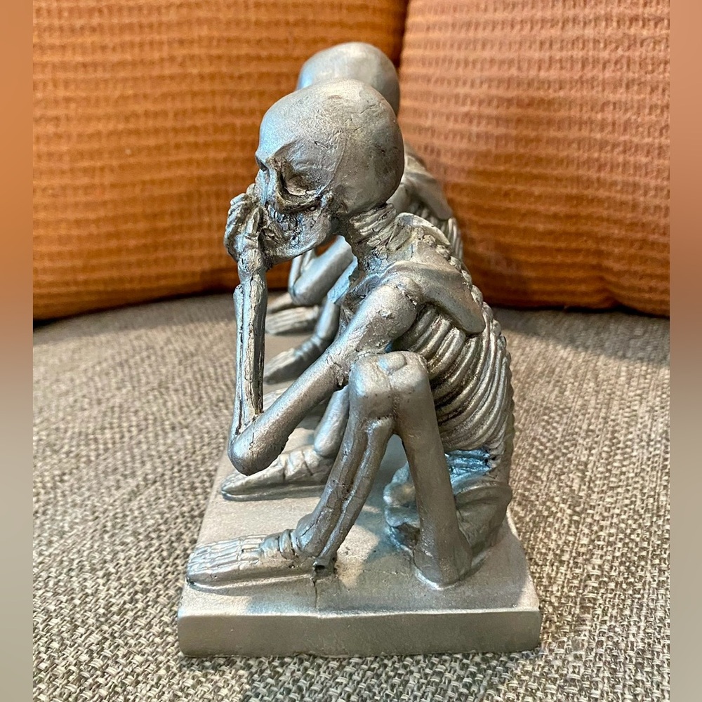 Skeletons See, Hear,  Speak No Evil Figure Halloween Decor Skeletons Gray Black - Picture 5 of 6